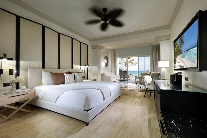 Room 28 of 274