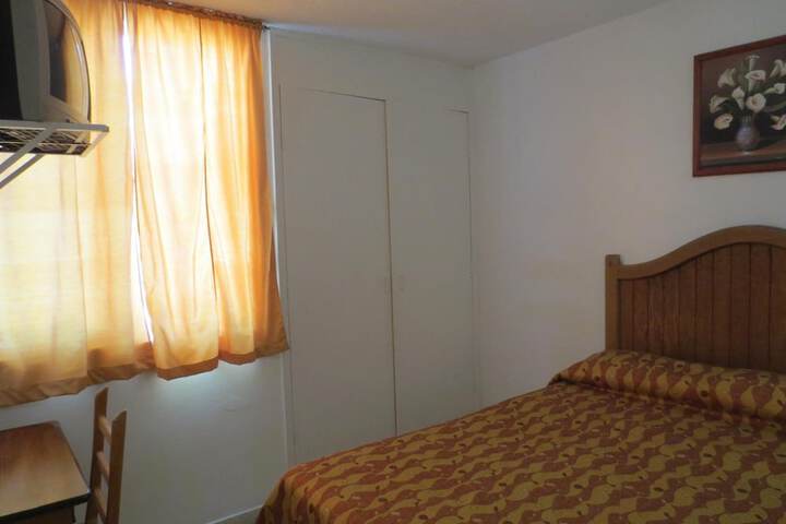 Room 27 of 59