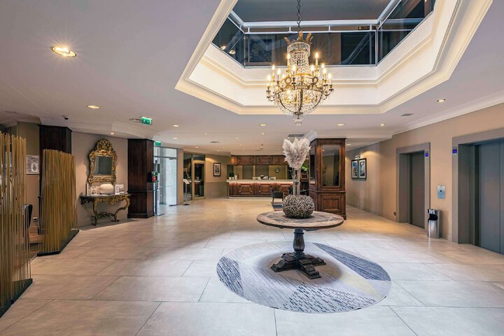 Lobby Photos