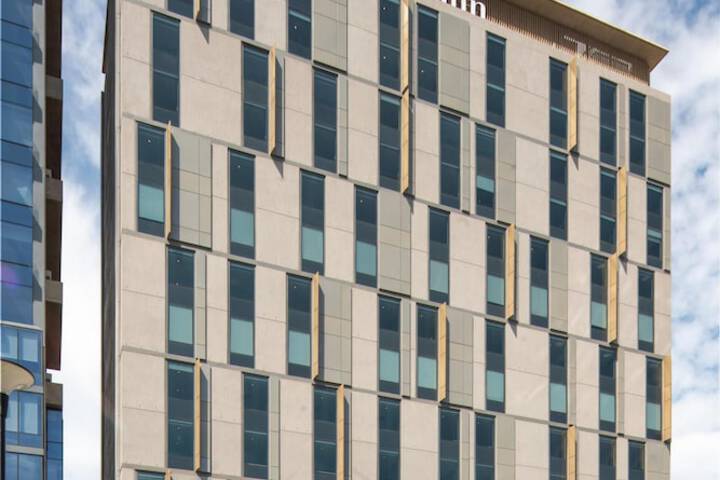 Hotel 73 of 74