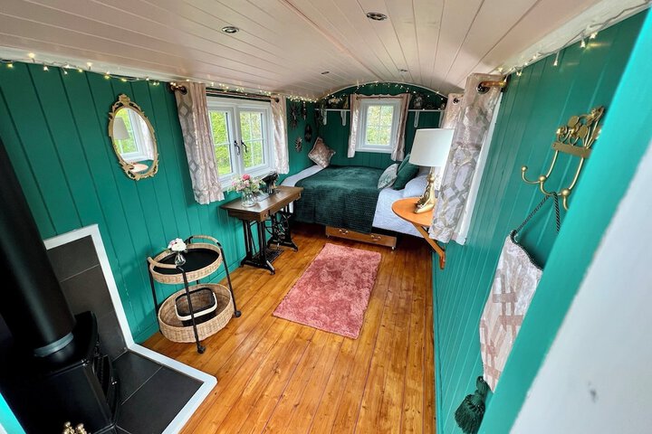 Room 11 of 57