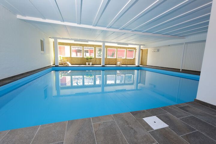 Pool 31 of 47