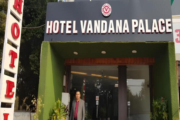 Hotel Vandana Palace