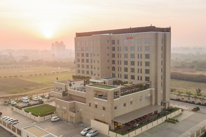 Exterior of Courtyard by Marriott Surat