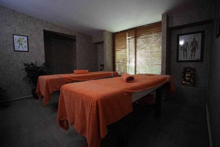 Spa 14 of 23