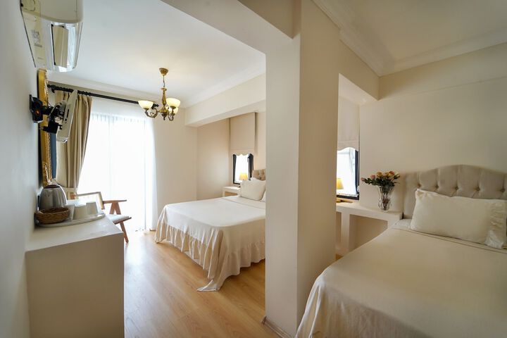 Room 7 of 59