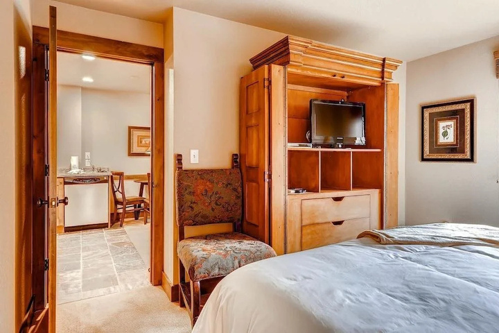 guest_rooms