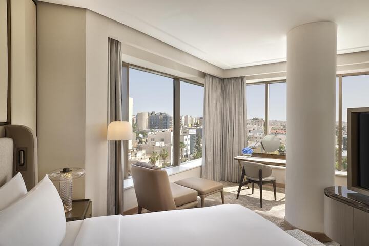 Room 47 of 231