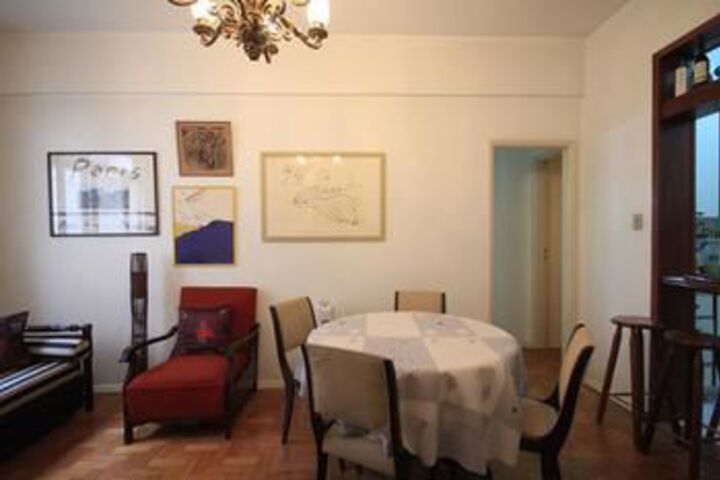 Room 12 of 24