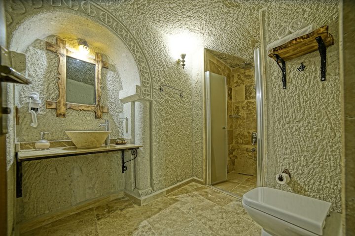 Room 40 of 53