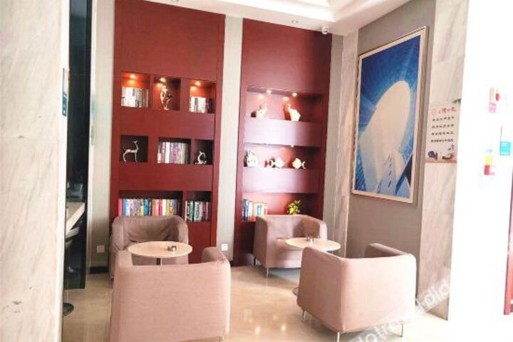 Hotel Interior 7 of 42