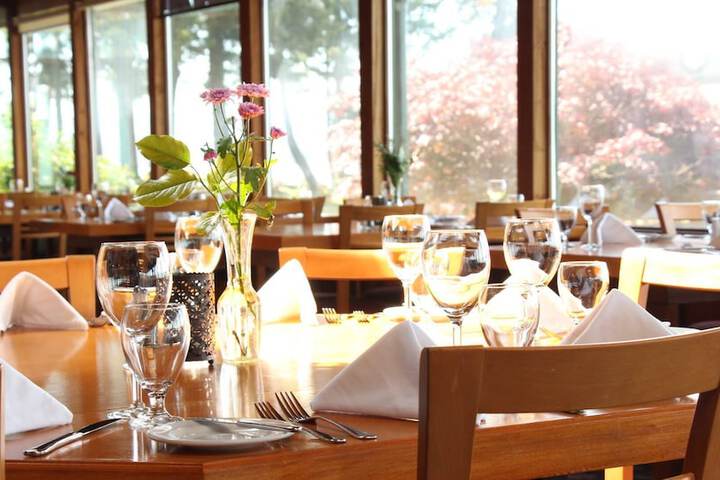 Dining 87 of 113