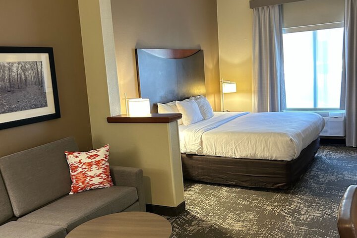 Room 20 of 62