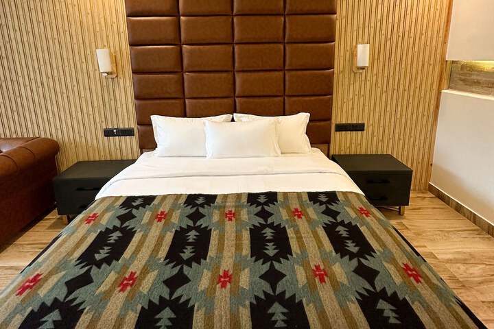 Room 16 of 112