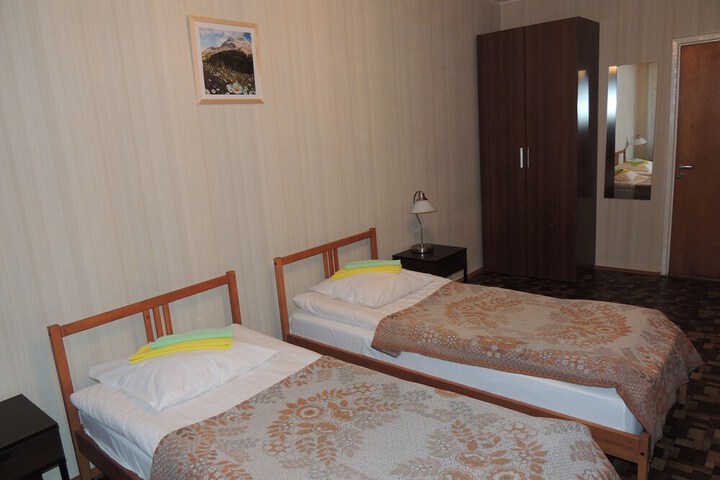Room 7 of 101