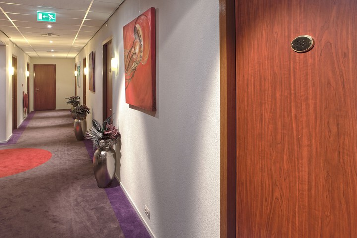 Ballroom/Hall 38 of 45