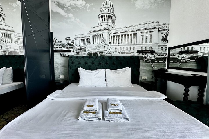 Room 20 of 83