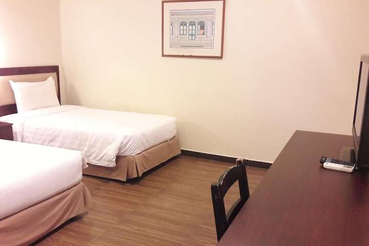 Room 22 of 61
