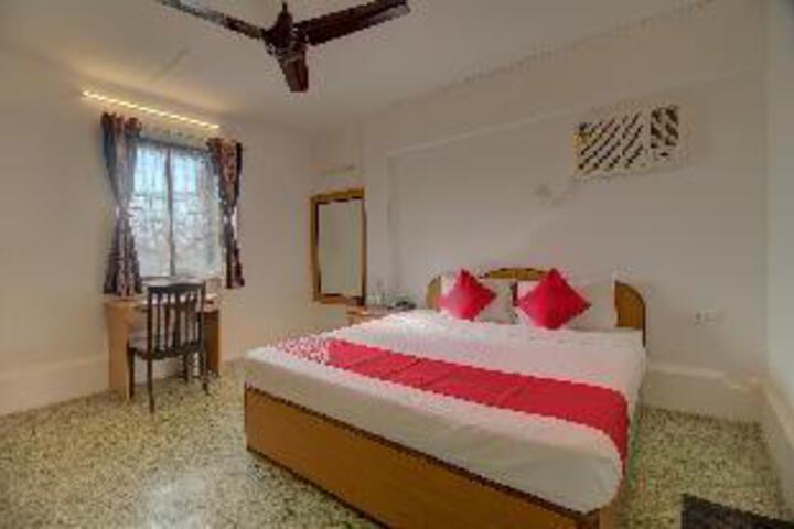 OYO Flagship 36853 Hotel Rajdoot J.B. Road