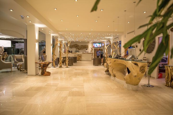 Lobby Entry