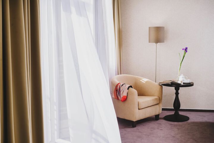 Room 48 of 70