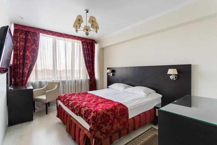 Room 45 of 95