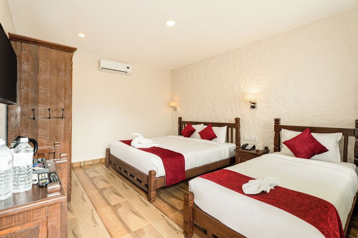Room 12 of 60