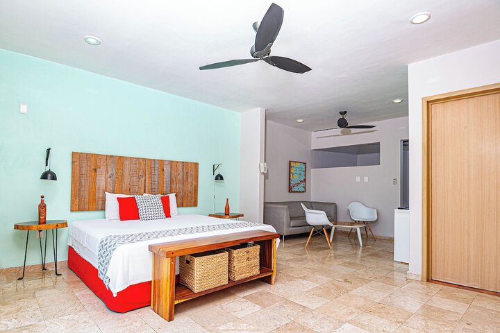 Room 4 of 29