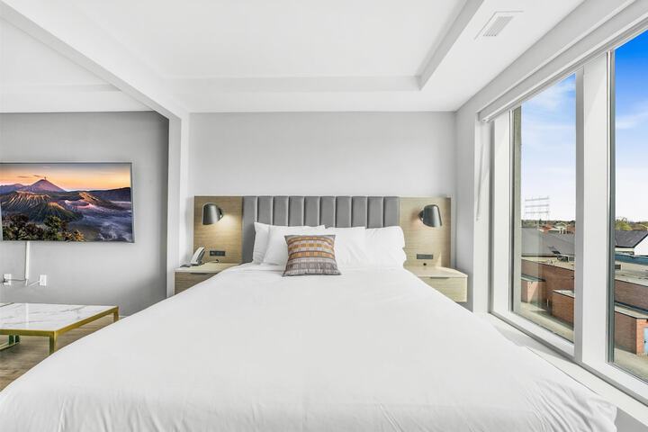 Room 7 of 17