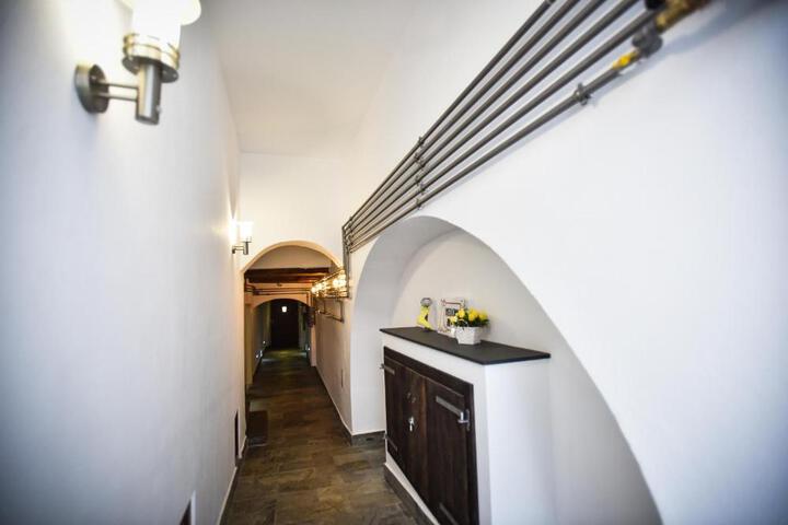 Hotel 5 of 23