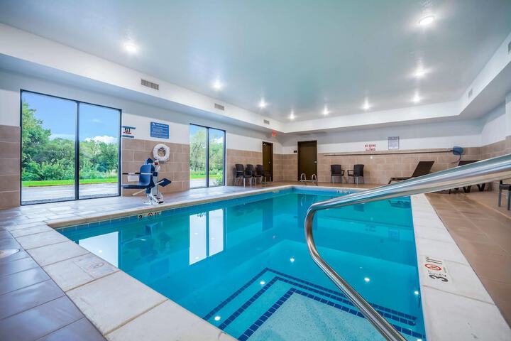 Pool image of Comfort Inn & Suites North Platte