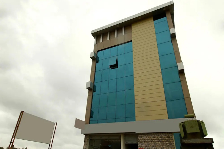 PARK INN HOTEL