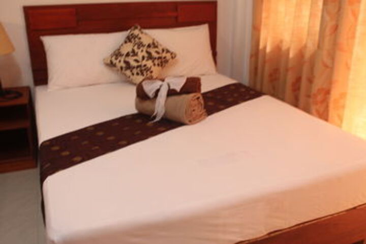 Hotel Suite Photo