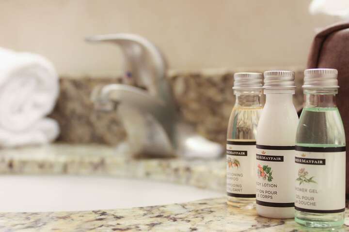 Bathroom amenities