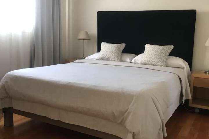 Room 16 of 38