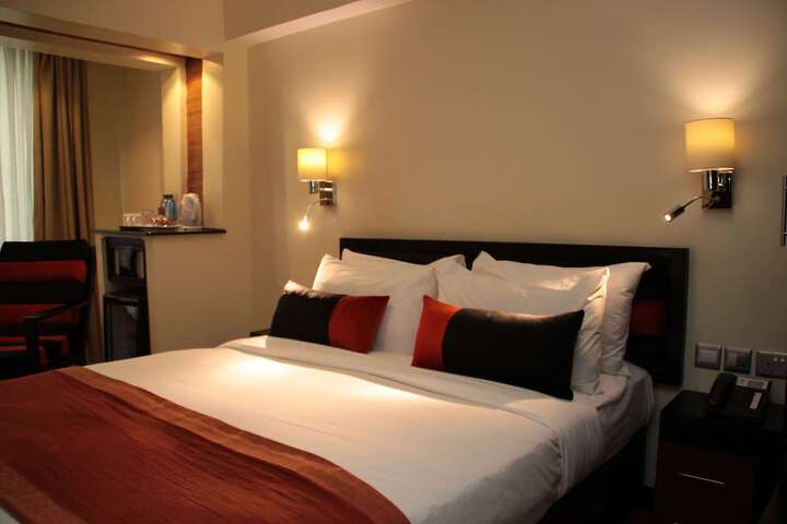 Room 37 of 131