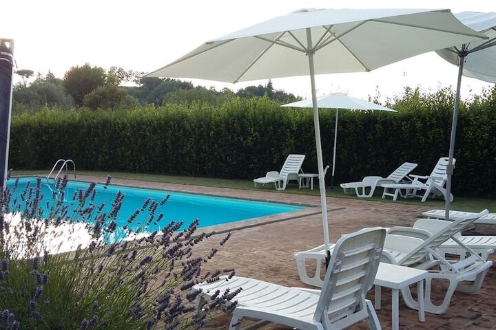Pool 39 of 76