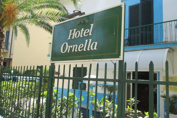 Hotel 35 of 41