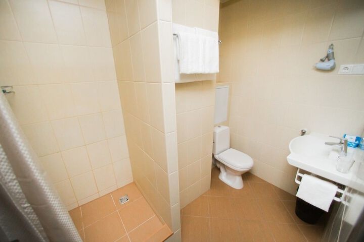 Bath Interior