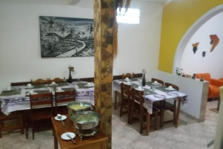 Dining 40 of 53