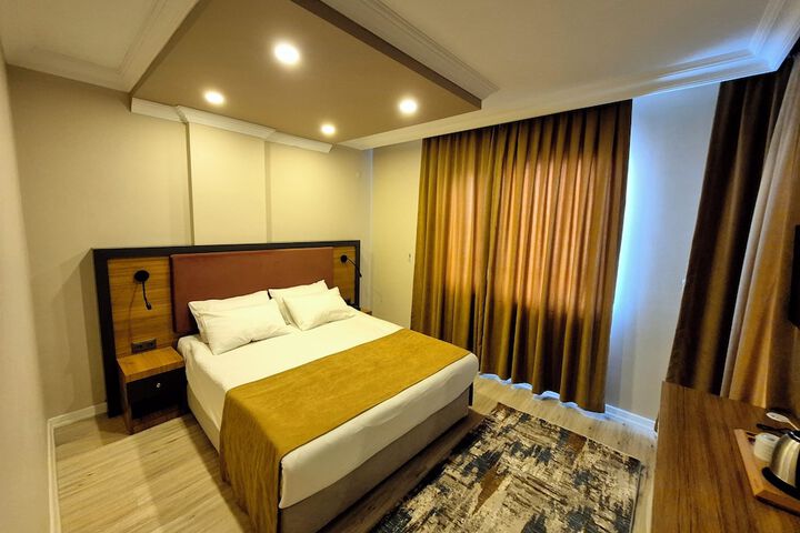 Room 9 of 58