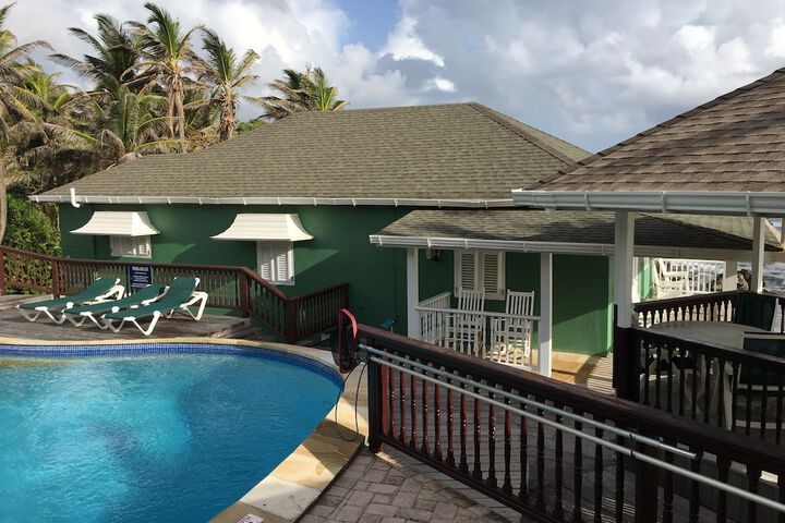 Pool 37 of 60