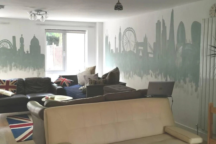 Stunning Bespoke 3-bed House in Central London