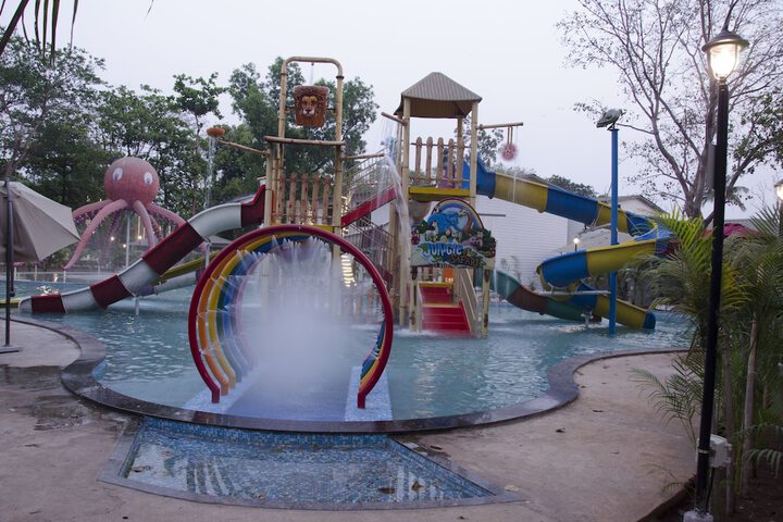 Sai River Resort