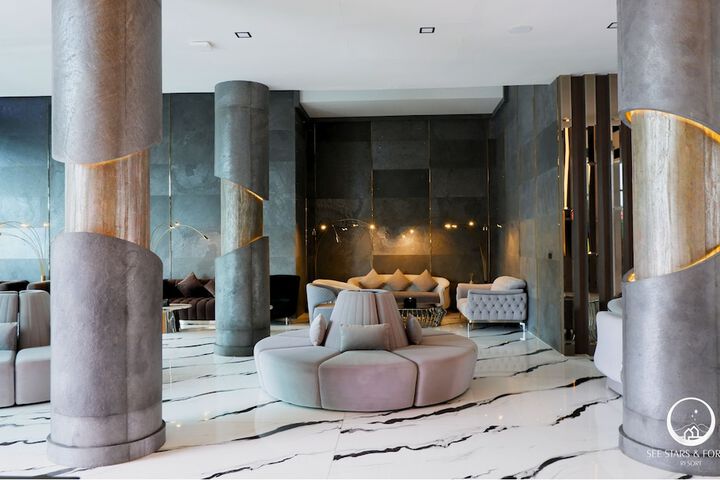 Hotel Interior 15 of 255