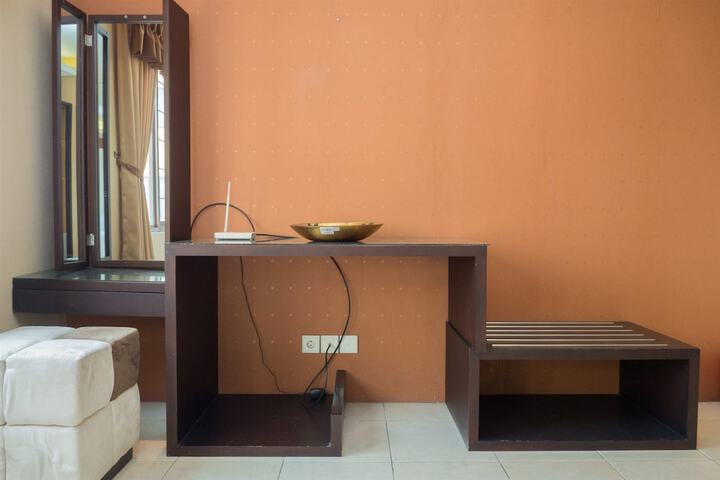 Room 7 of 80