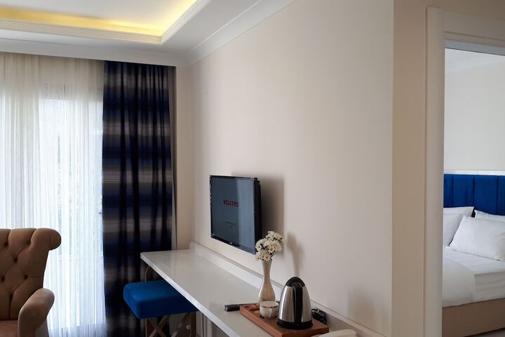Room 20 of 35