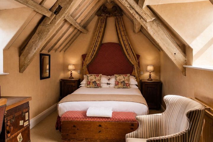 Room 20 of 124