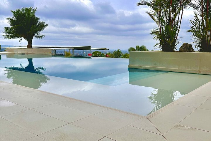 Pool 15 of 44