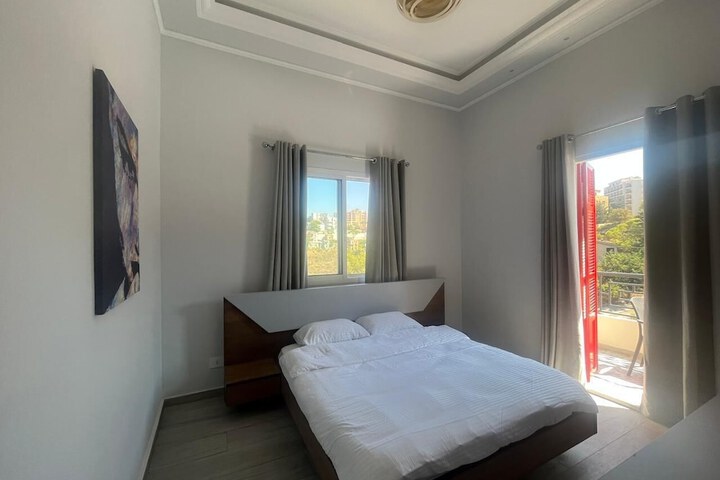 Room 2 of 45